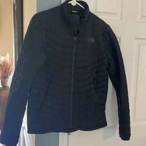 Northface men’s lightweight jacket